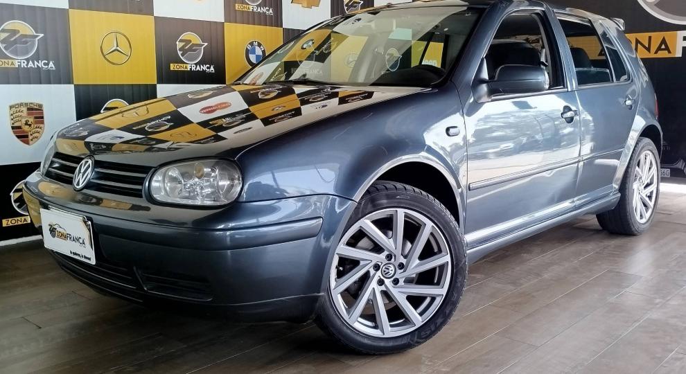 Volkswagen Golf Confortline 2005 Hatchback (5 Puertas) en Quito ...