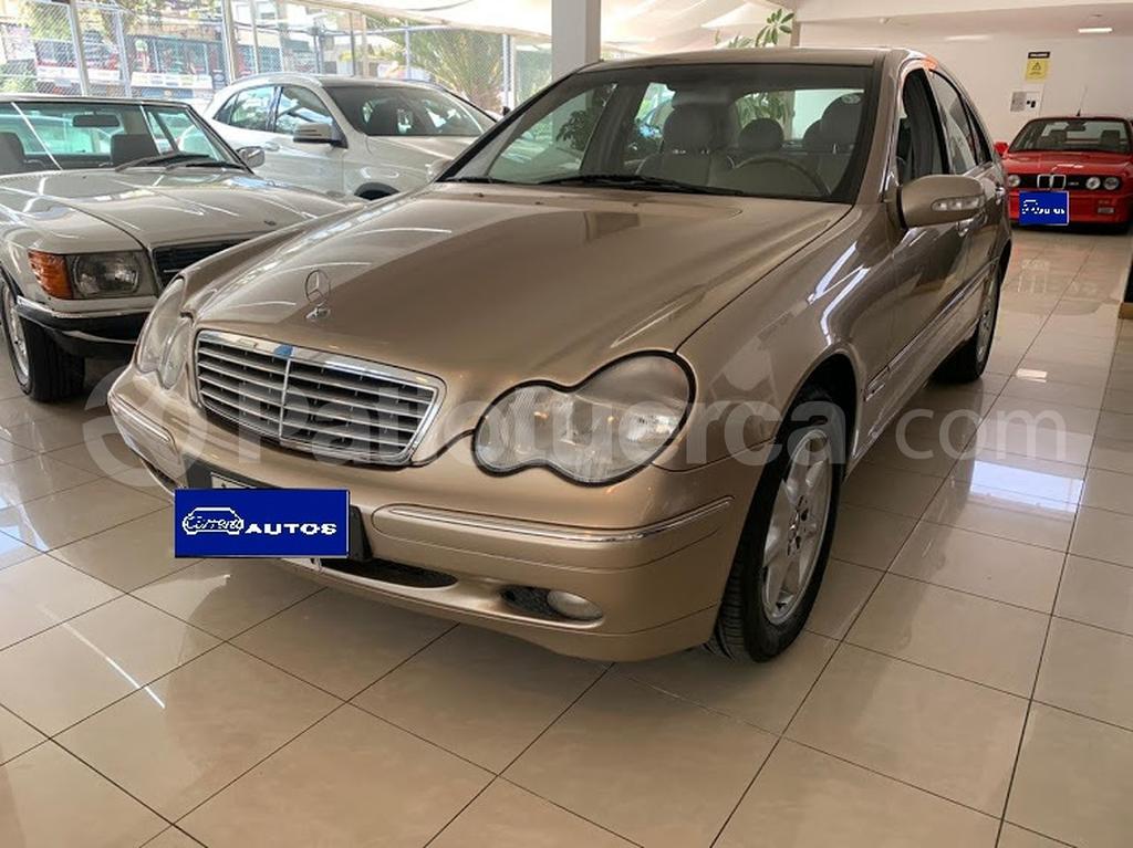 Mercedes Benz—™ C240