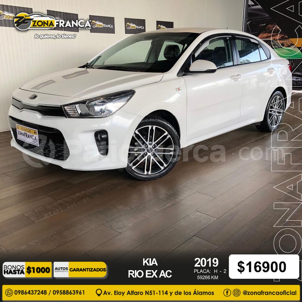 Kia RIO EX