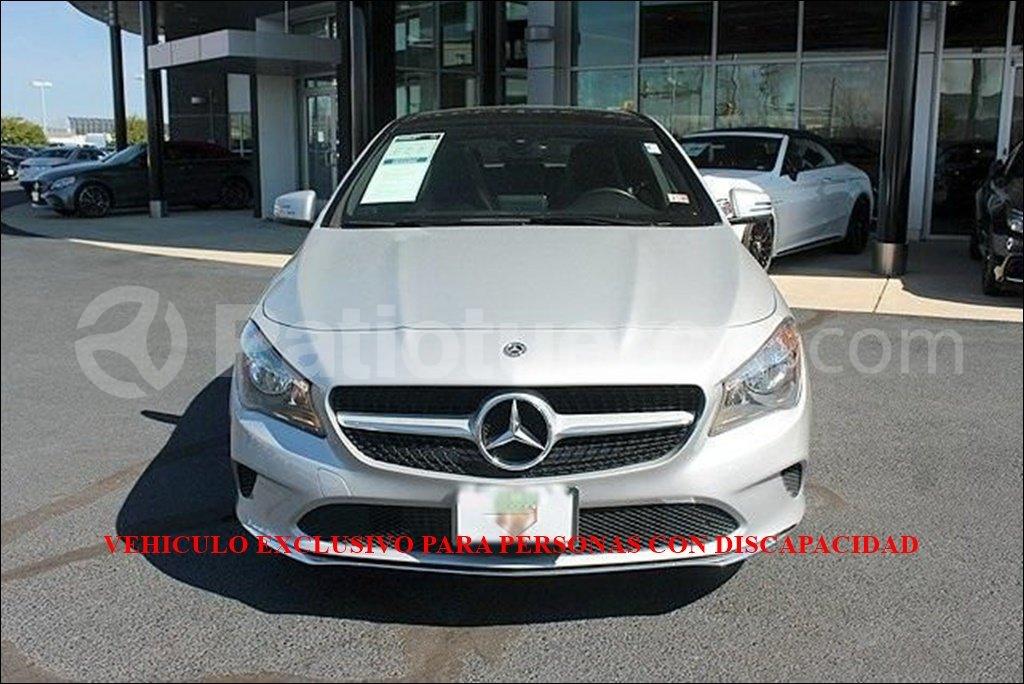 Mercedes Benz—™ CLA 250