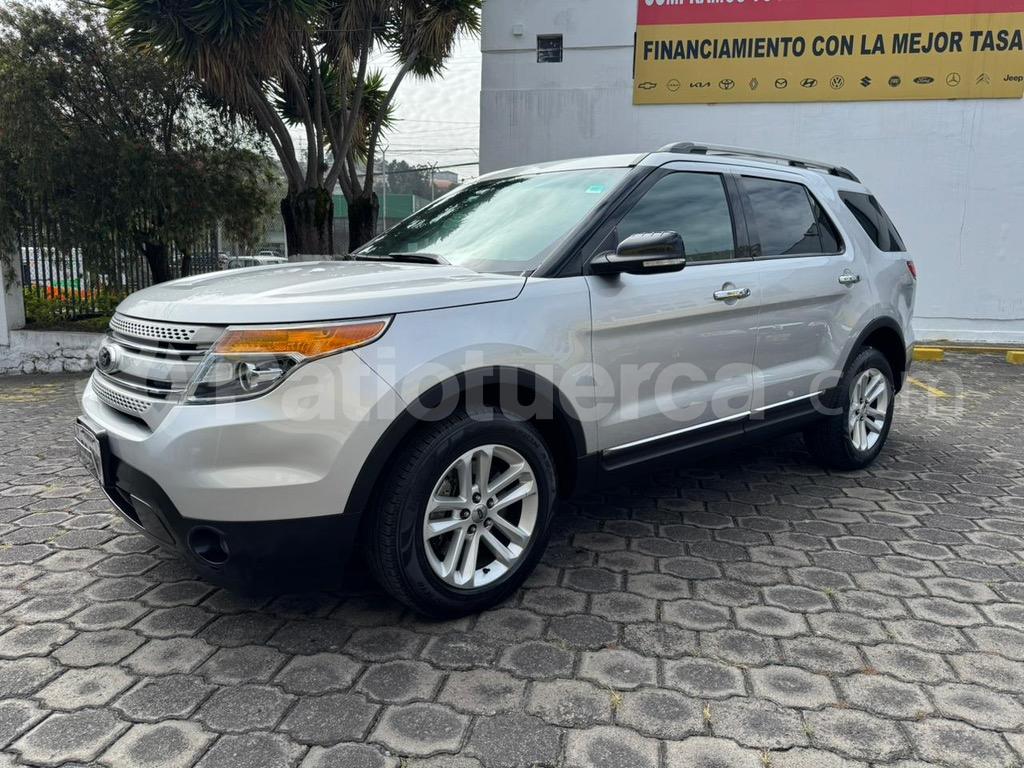Ford Explorer XLT 2015