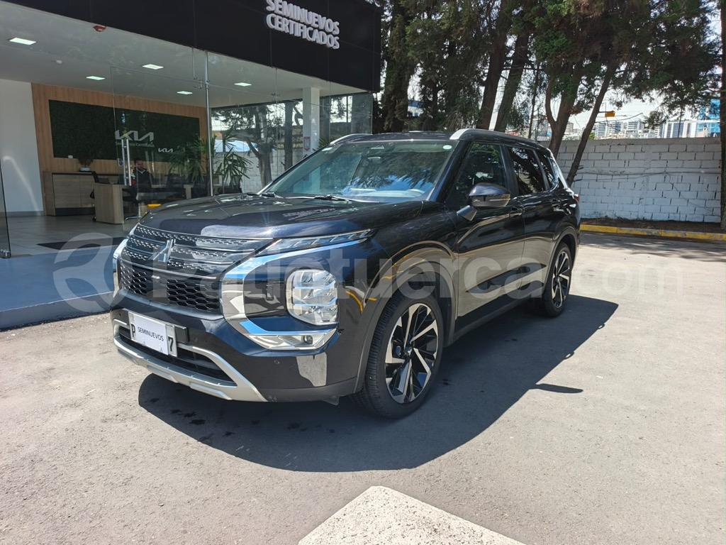 Mitsubishi Outlander 2025