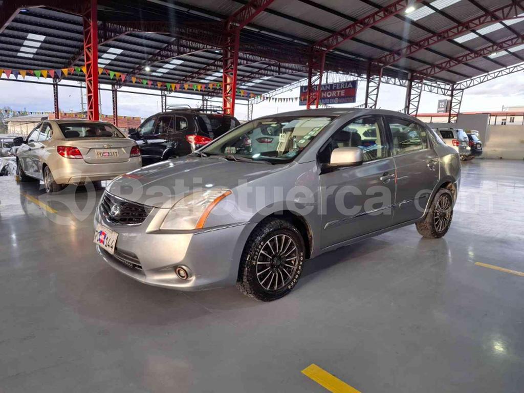 Nissan Sentra 2013