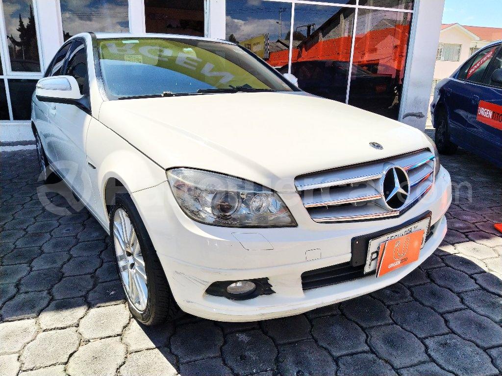 Mercedes Benz—™ C230