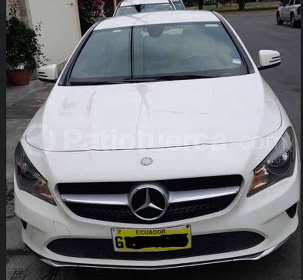 Mercedes Benz CLA 250 2017