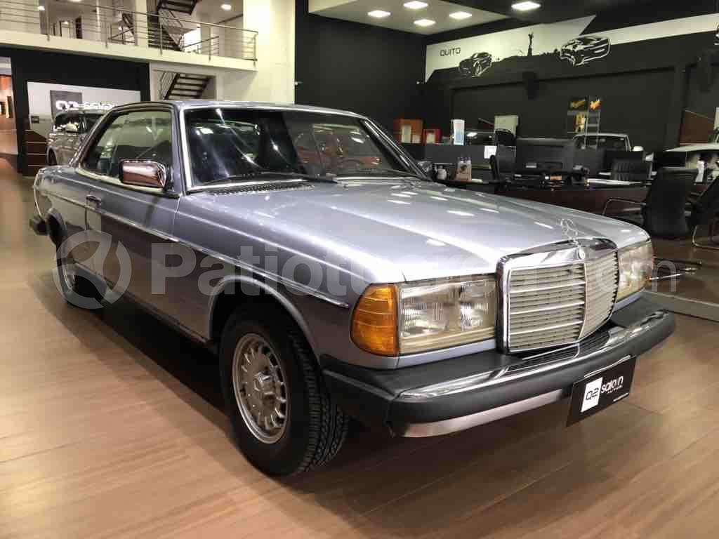 Mercedes Benz—™ 280CE