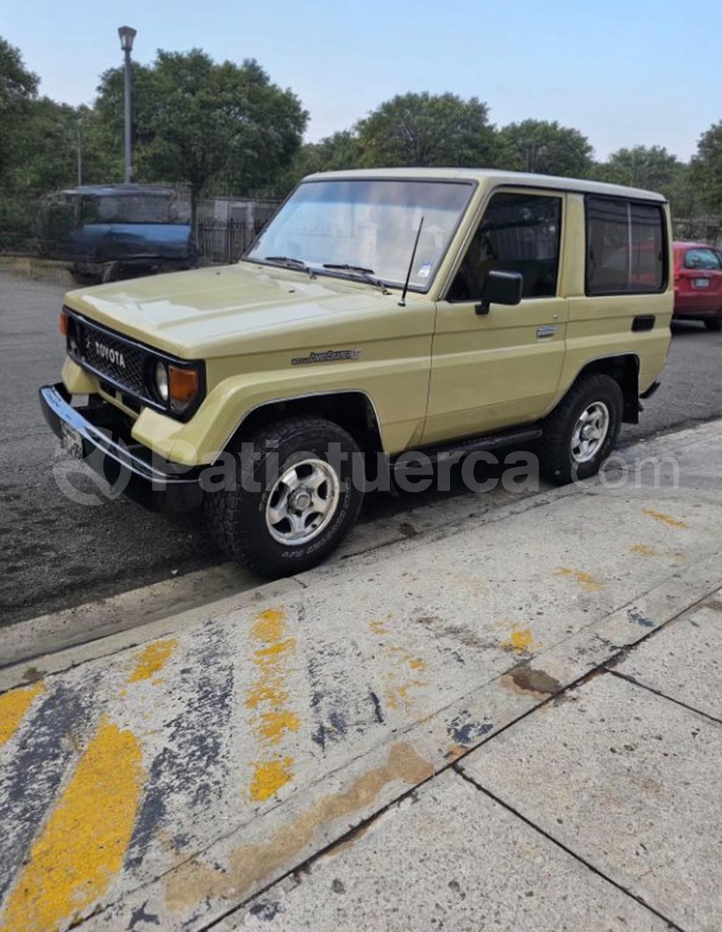 Toyota Land Cruiser 1986