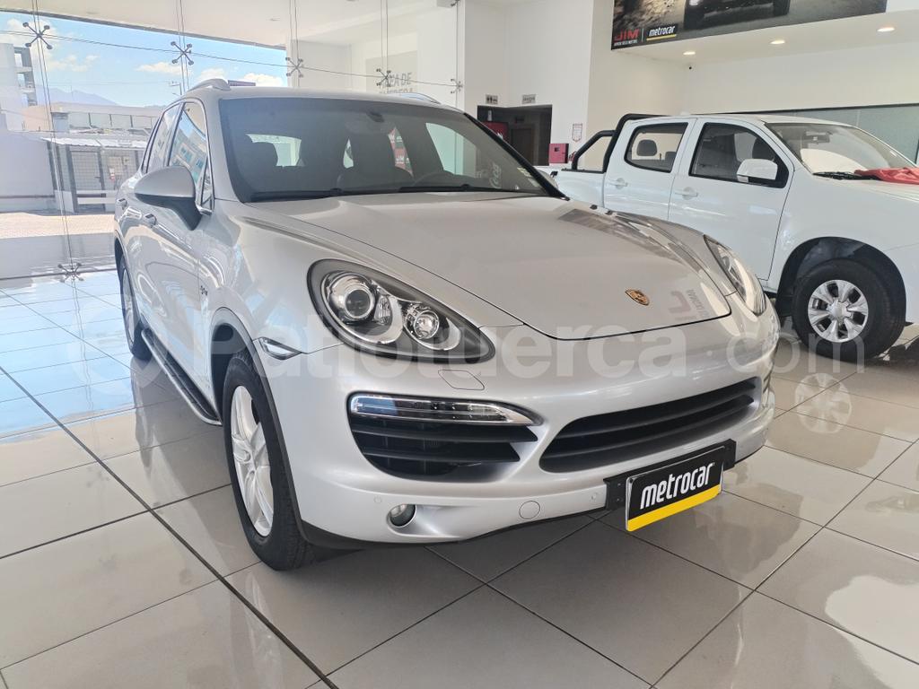 Porsche Cayenne S Hybrid 2013