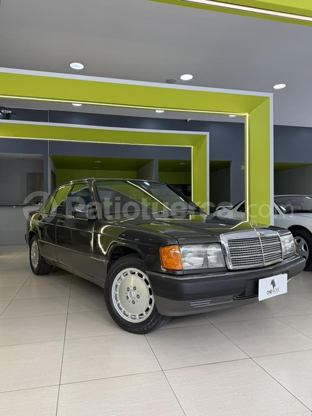 Mercedes Benz 190E 1989