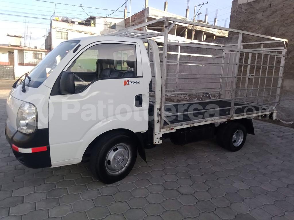 Kia K3000