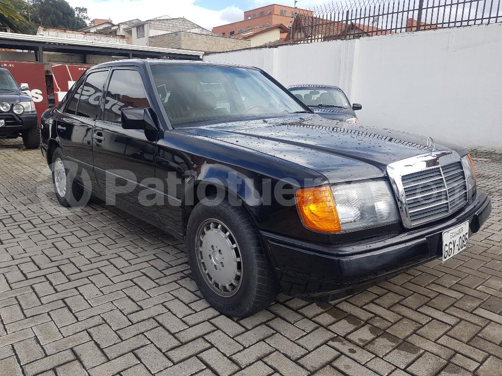 Mercedes Benz—™ 200