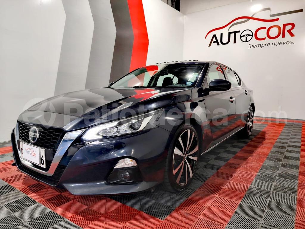 Nissan Altima 2019