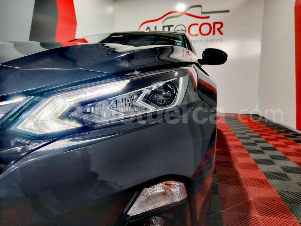 Nissan Altima 2019