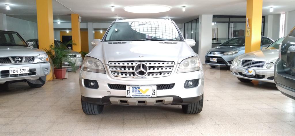 Mercedes Benz—™ ML350