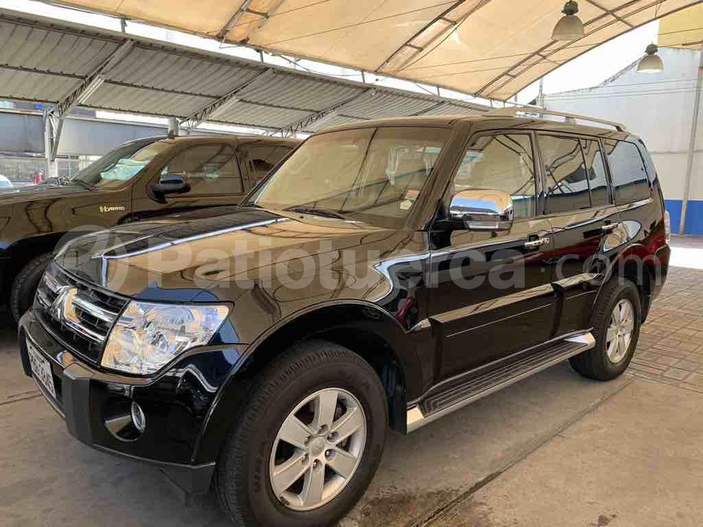 Mitsubishi Montero Blister 2008