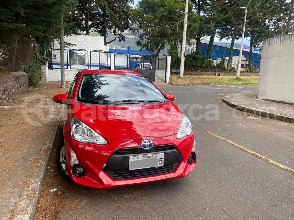 Toyota Prius 2015
