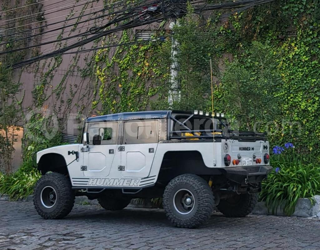 Hummer H1