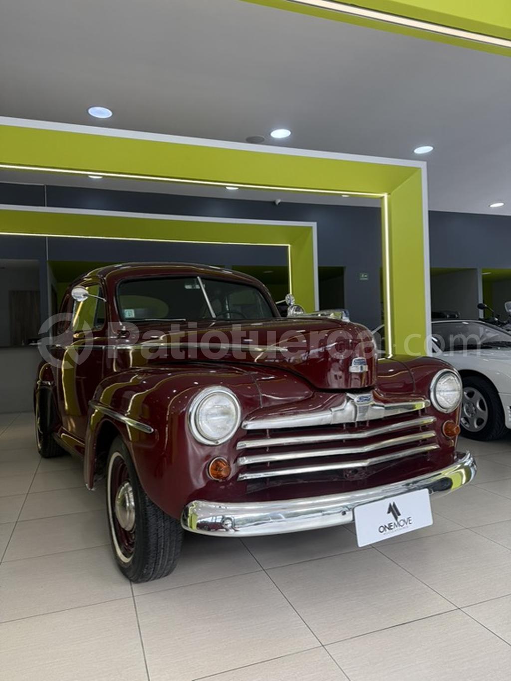 Ford SUPER DELUXE COUPE 1947