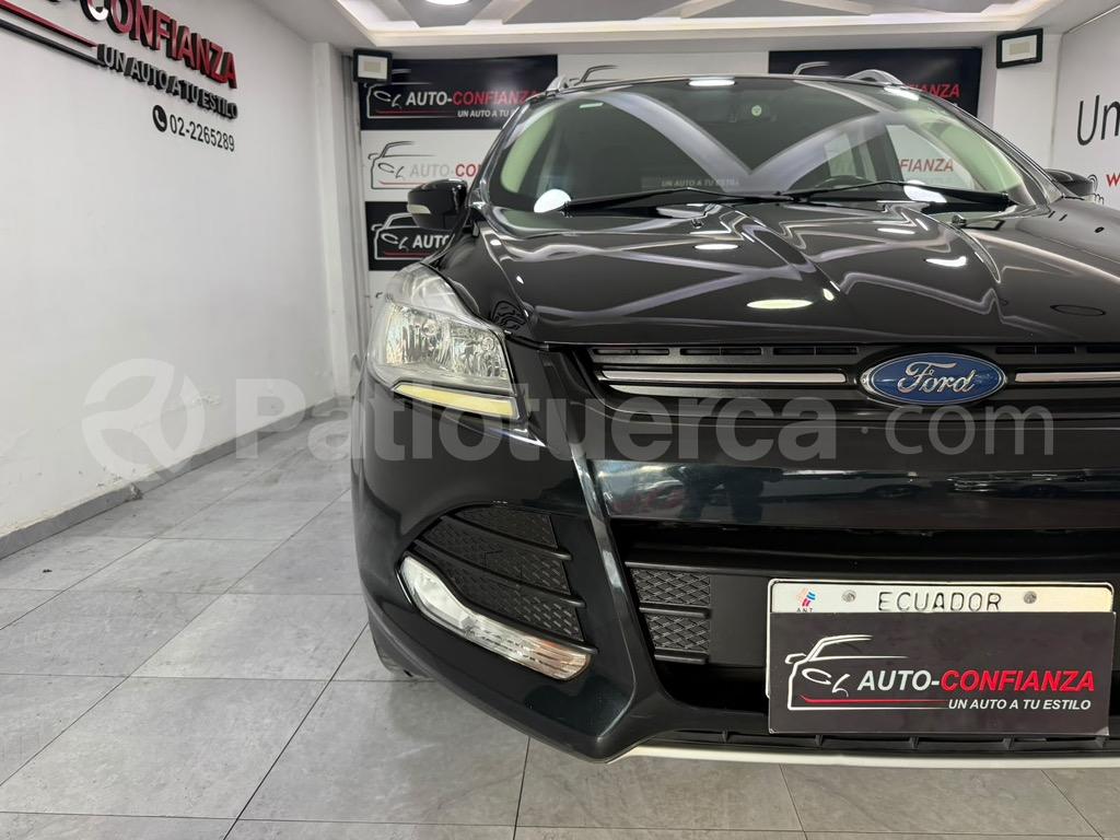 Ford Escape S 2015