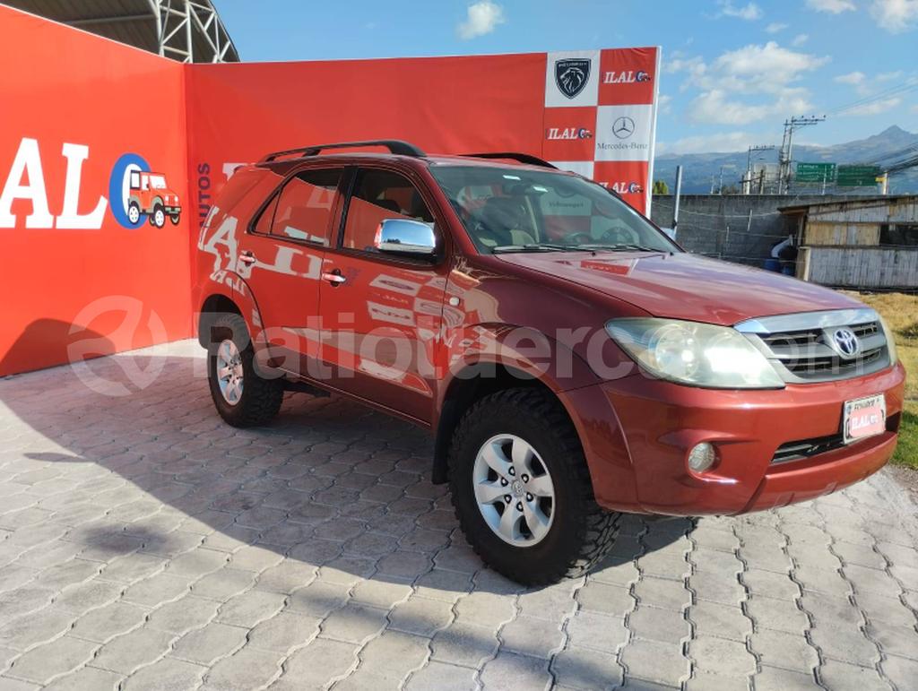 Toyota Fortuner 4.0 2007