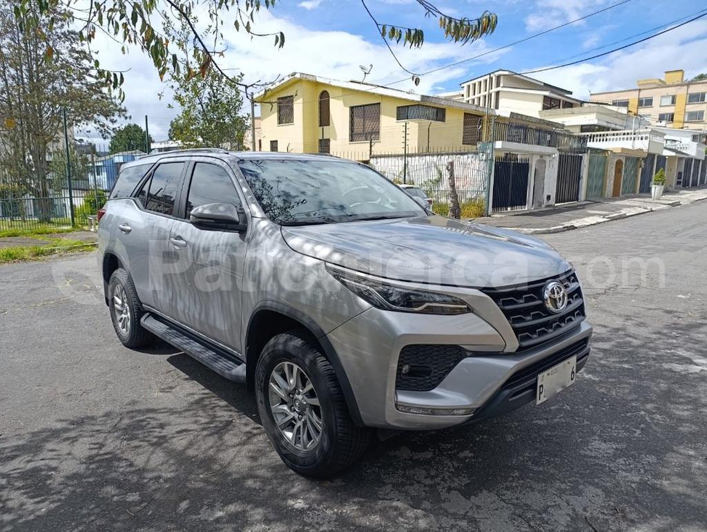 Toyota Fortuner 2023