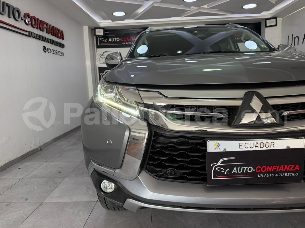 Mitsubishi Montero 5P 2018