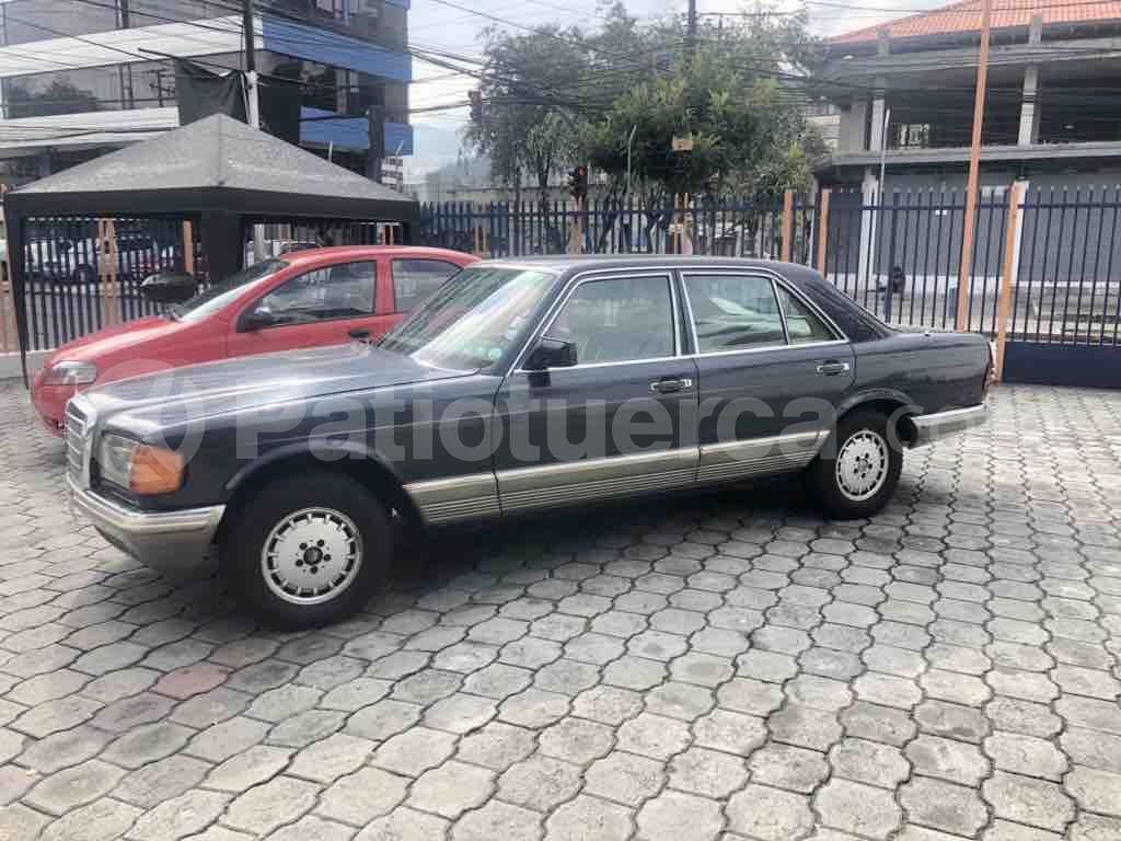 Mercedes Benz—™ 280SE