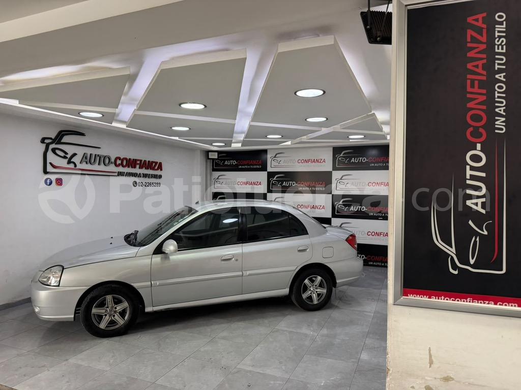 Kia Rio Stylus 2010