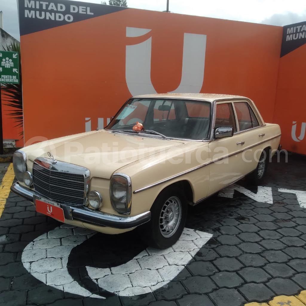 Mercedes Benz—™ 230