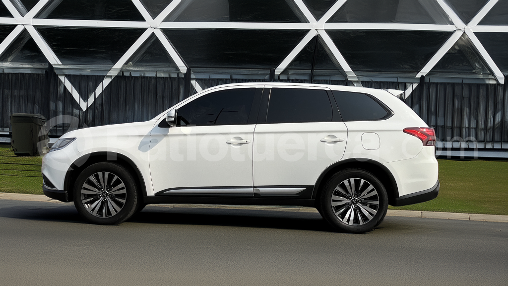 Mitsubishi Outlander 2019