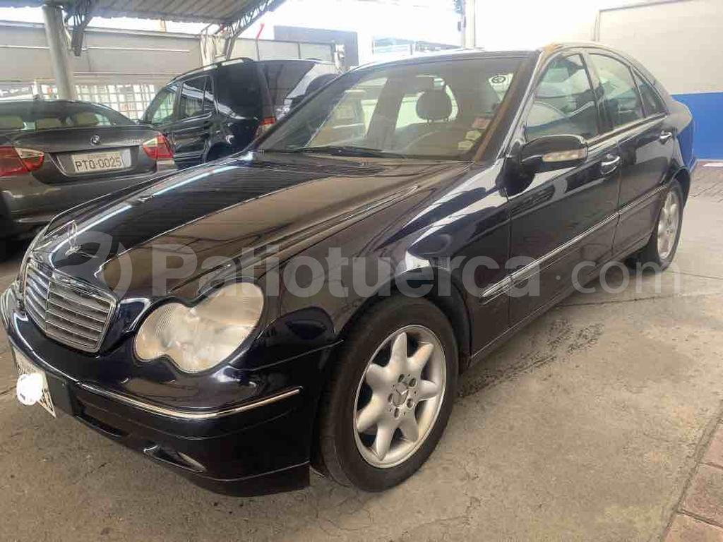 Mercedes Benz C240 2002