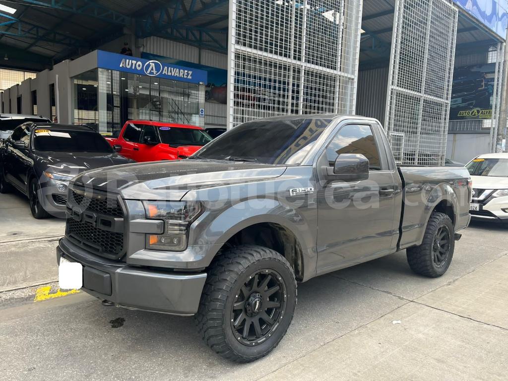 Ford F150 CS 4x4 2015