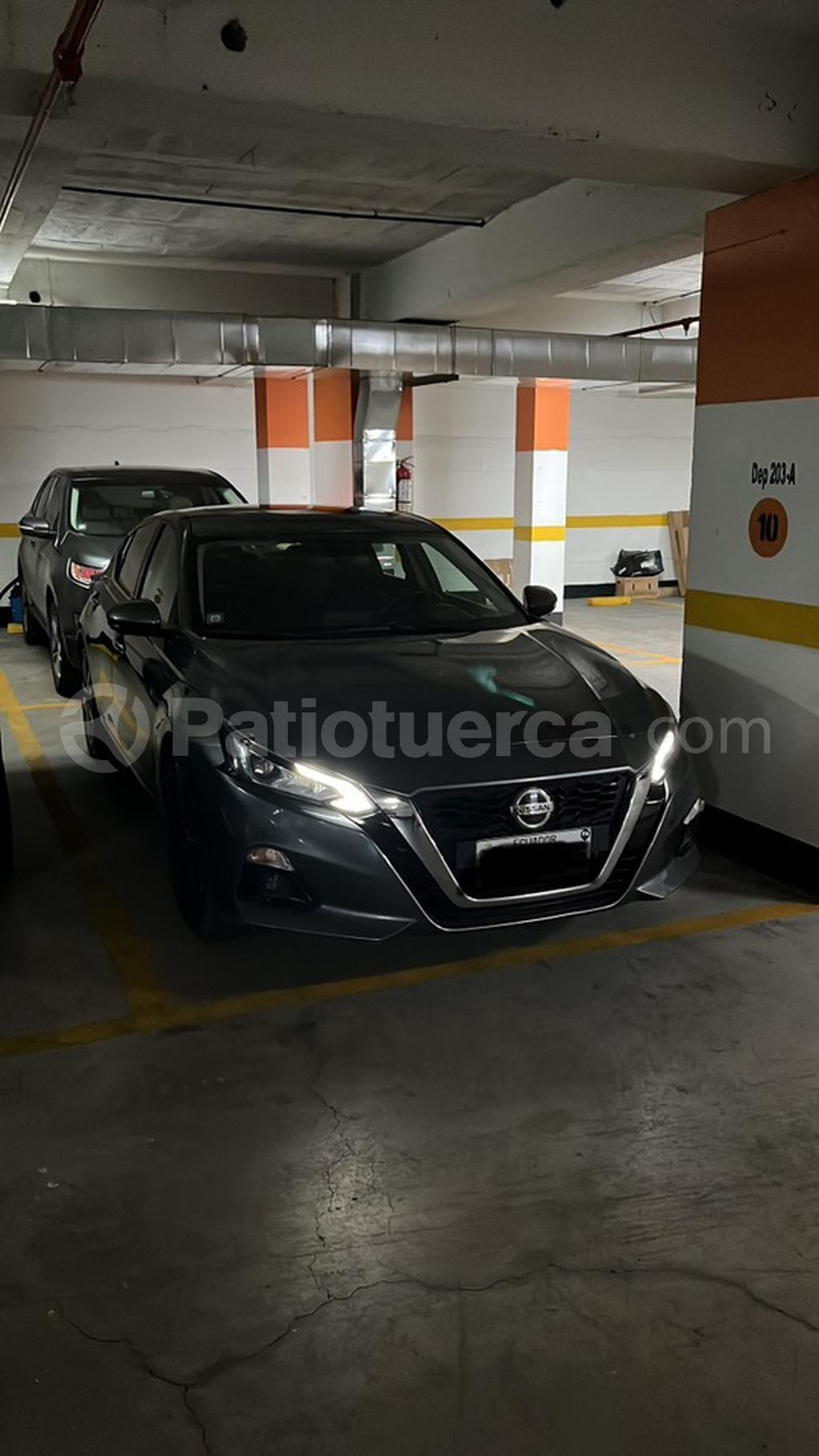 Nissan Altima 2020