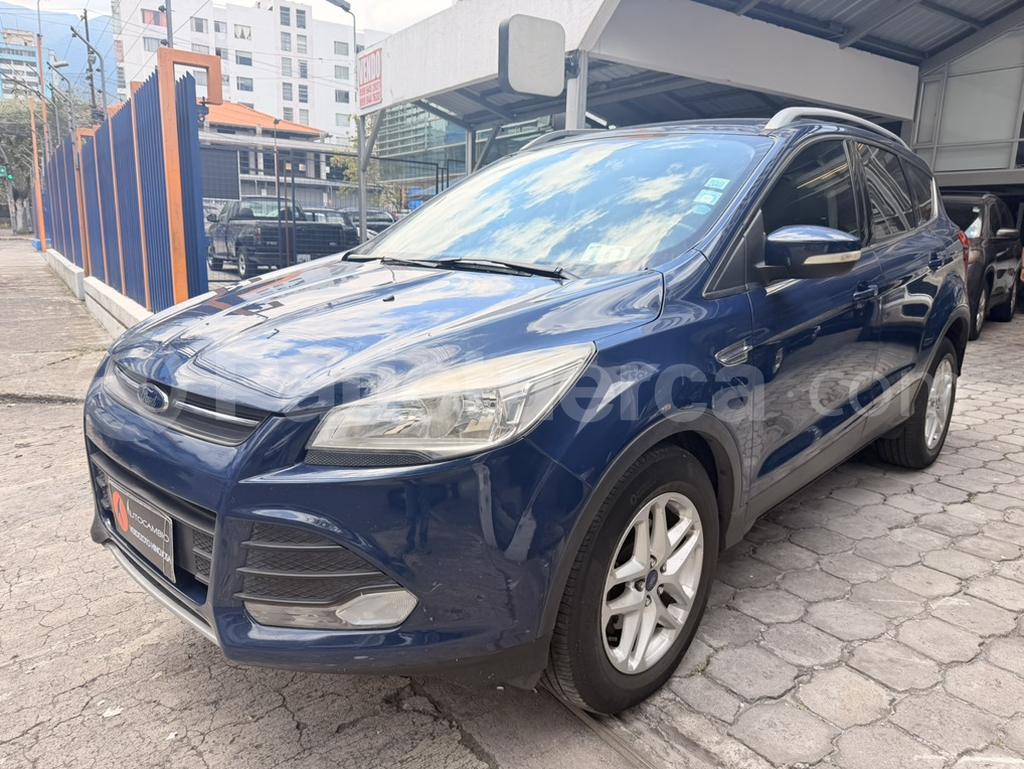 Ford Escape S 2015