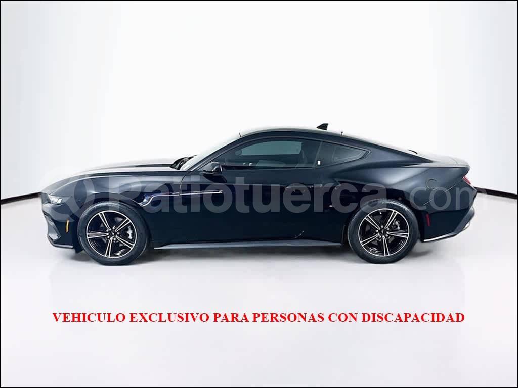 Ford Mustang 2024