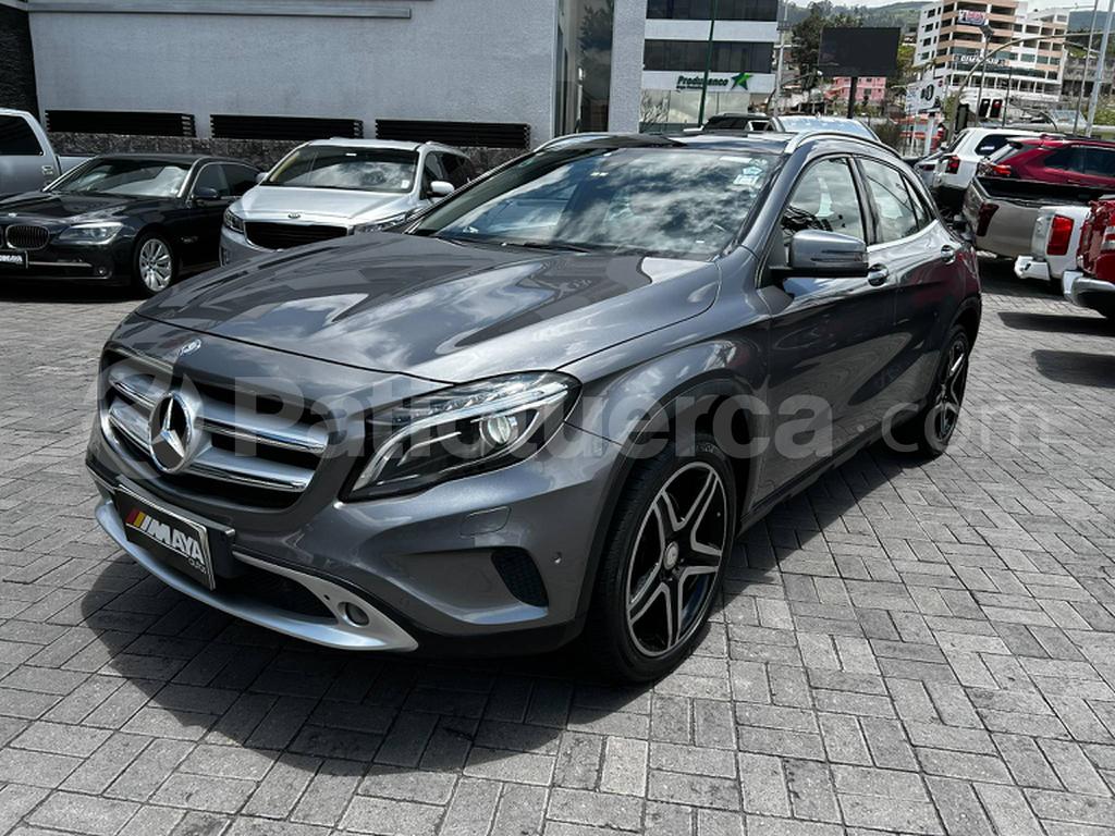 Mercedes Benz GLA 250 4 MATIC 2017