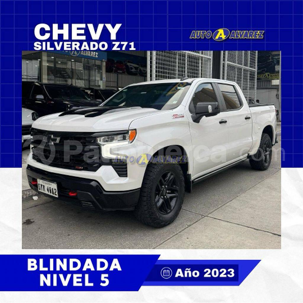 Chevrolet Silverado Trailboss Z71 AC 2023