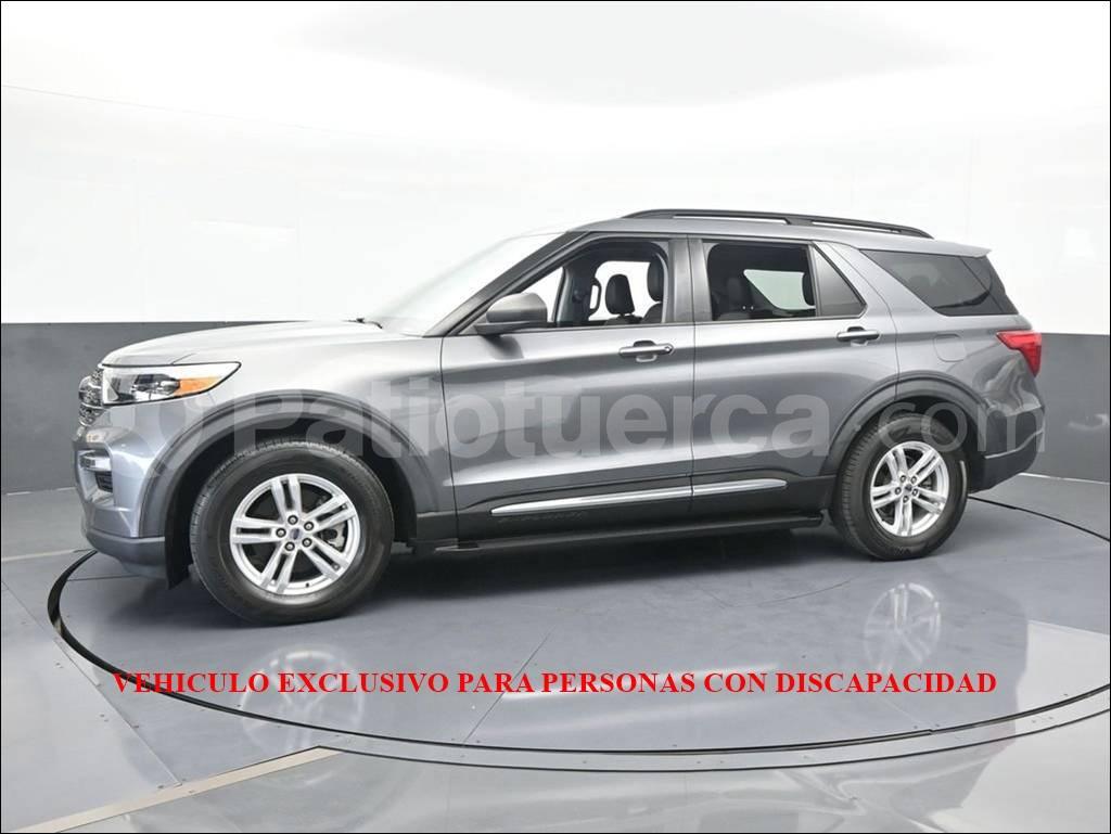 Ford Explorer XLT 2022