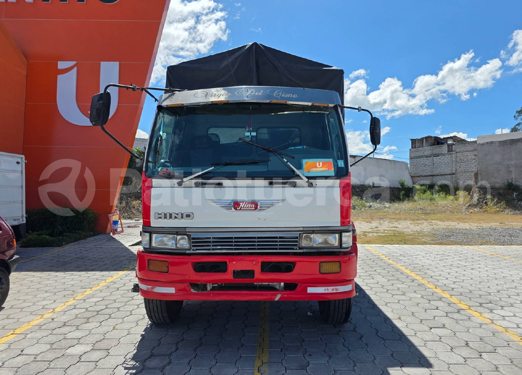 Hino FF1JPTZ