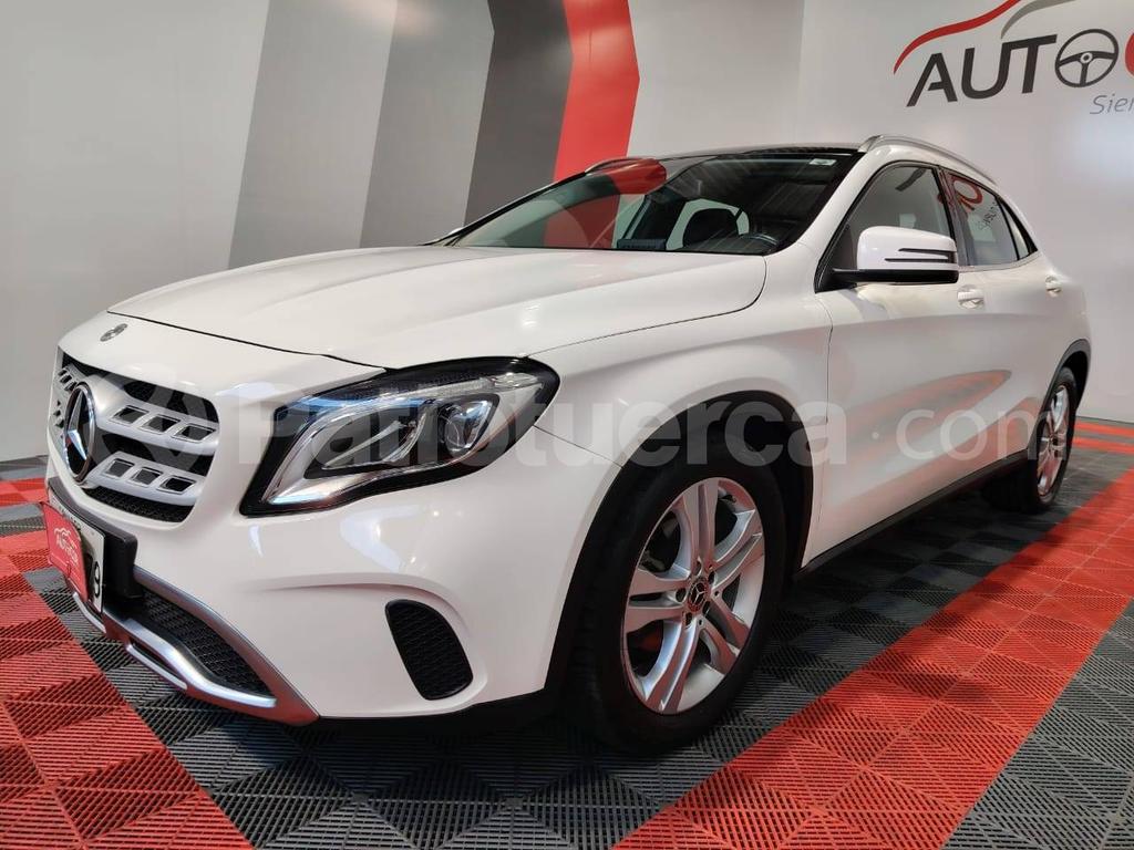 Mercedes Benz GLA 180 2018