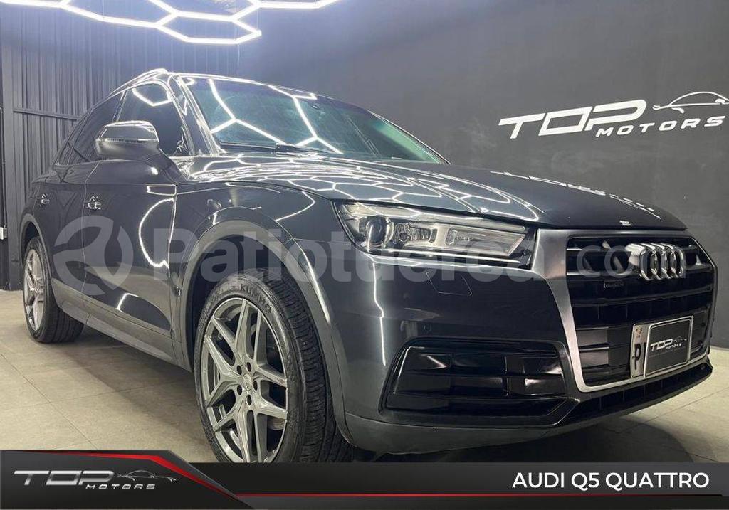 Audi Q5 quattro 2019