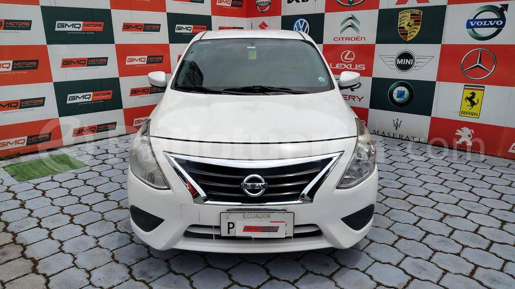 Nissan Versa 2017