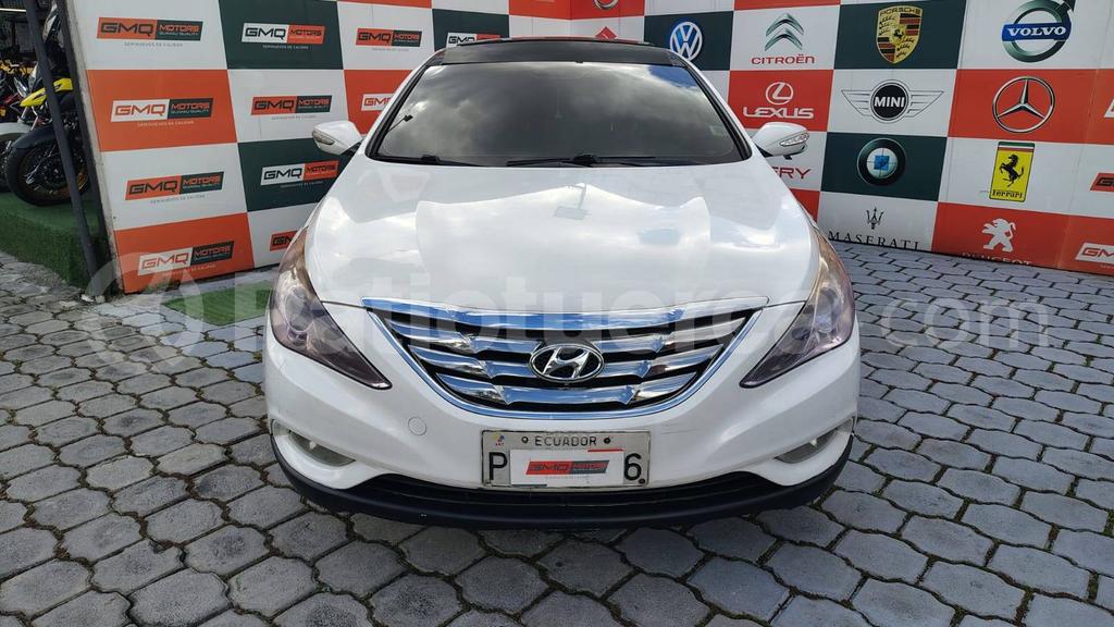 Hyundai Sonata 2012