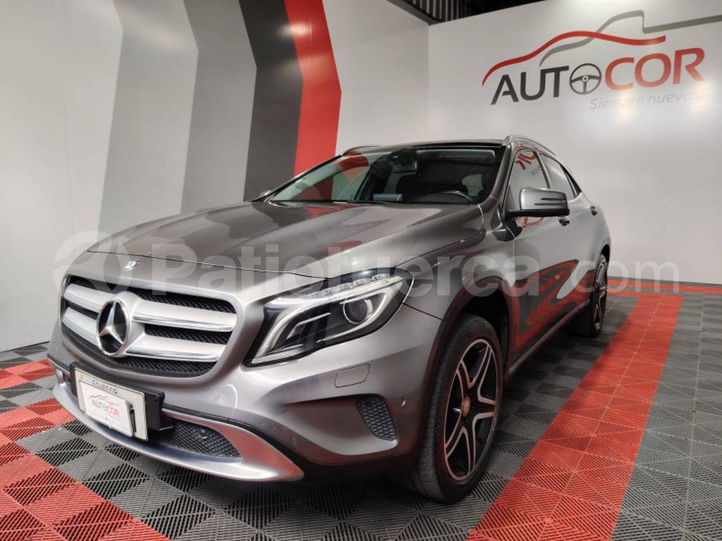 Mercedes Benz GLA 250 2016