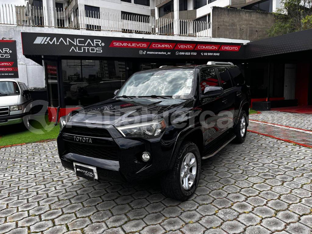 Toyota 4Runner SR5 2018