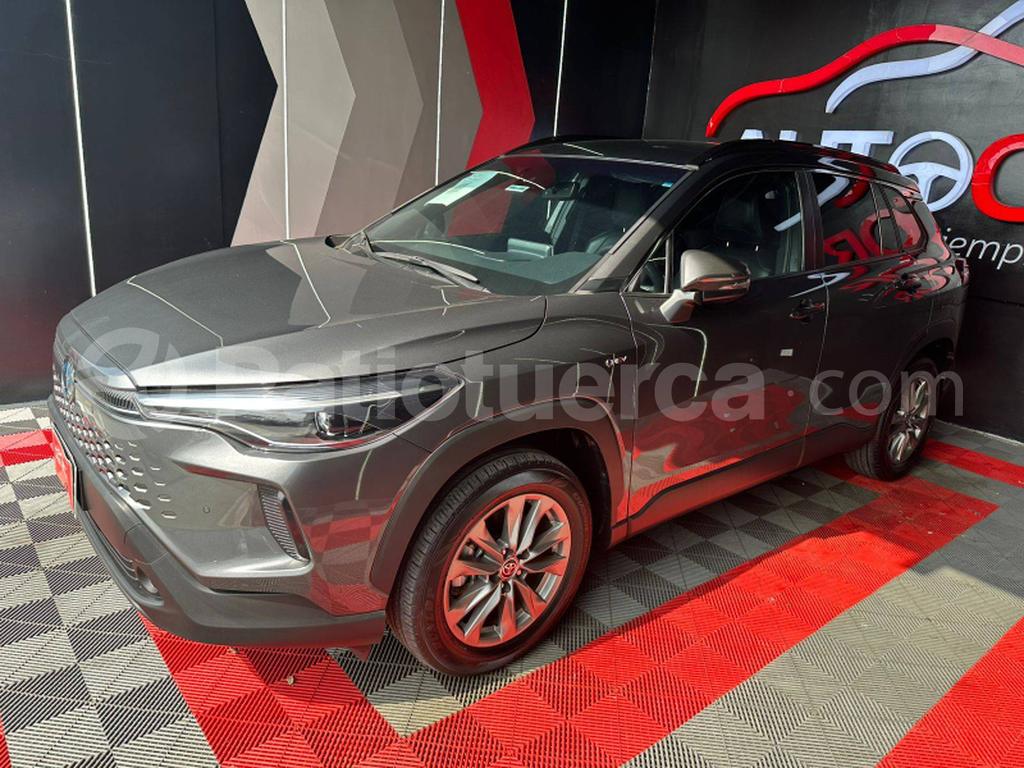 Toyota Corolla Cross Mid 2025
