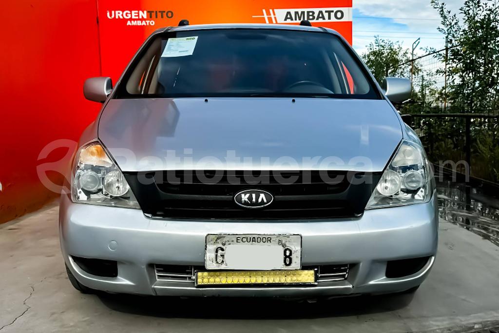 Kia Carnival 2009