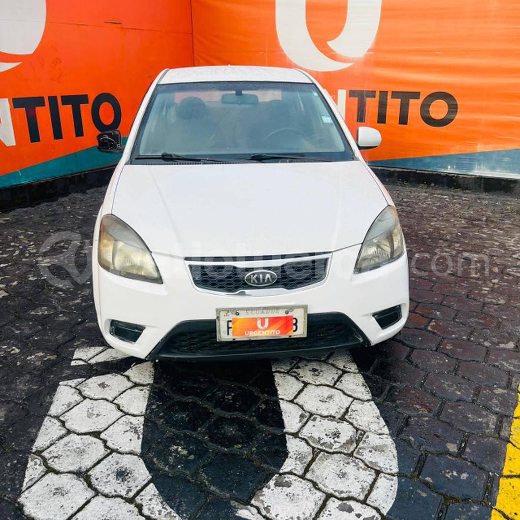Kia RIO LX 2011