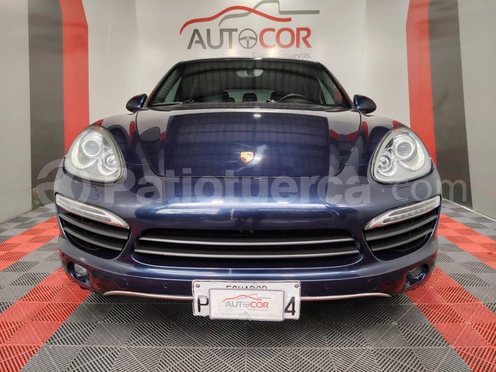 Porsche Cayenne 2011