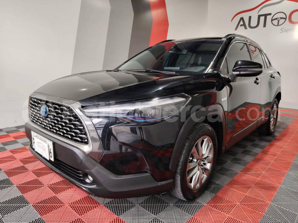Toyota Corolla Cross Mid 2025